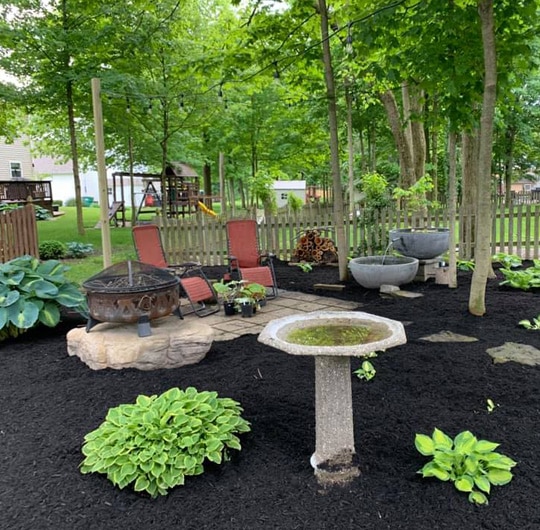 Mulch delivery and installation companies in Cicero, IN.